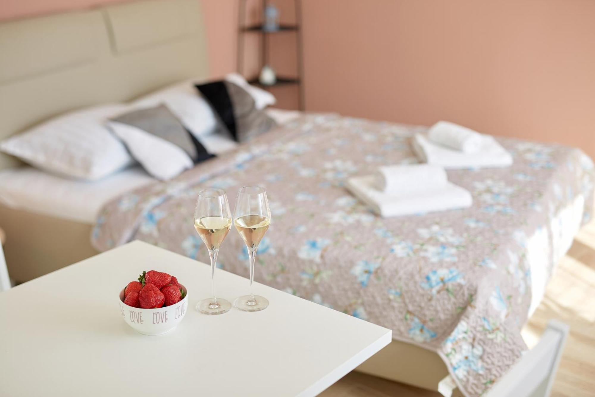 Apartments Nika ตูรันญ์ ห้อง รูปภาพ