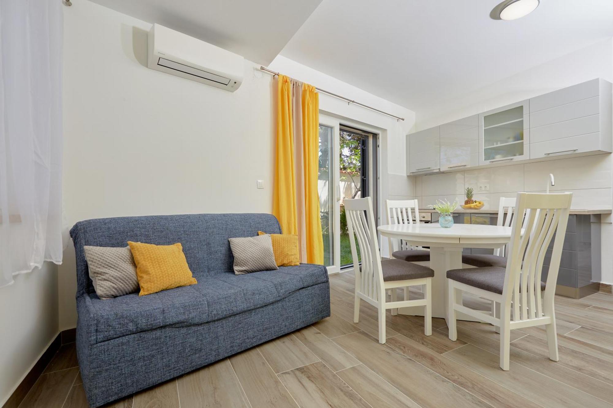 Apartments Nika ตูรันญ์ ห้อง รูปภาพ