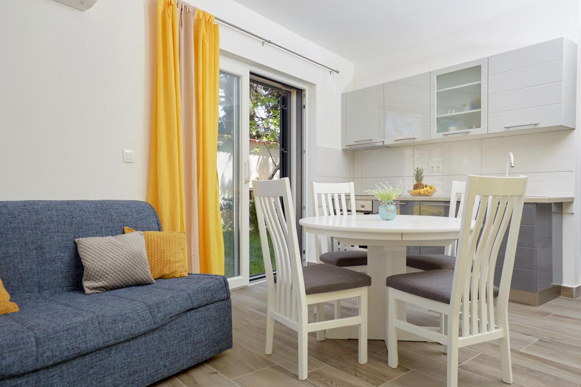 Apartments Nika ตูรันญ์ ห้อง รูปภาพ